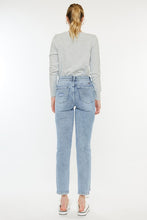 Load image into Gallery viewer, High Rise Slim Straight Jeans