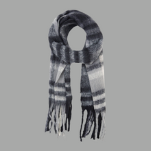 Load image into Gallery viewer, Cozy Plaid Scarf - Gray