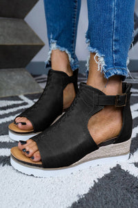 Buckle Strap Platform Sandals