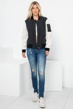 Load image into Gallery viewer, Onion Quilted Bomber With Sherpa Sleeves