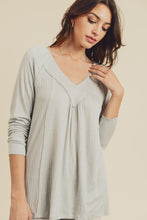 Load image into Gallery viewer, Grey Knit Picot Edging Top